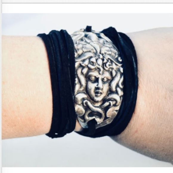 Antique Sterling Silver Medusa 925 Tie Wrap Cuff Art Nouveau Genuine Leather - Picture 4 of 6